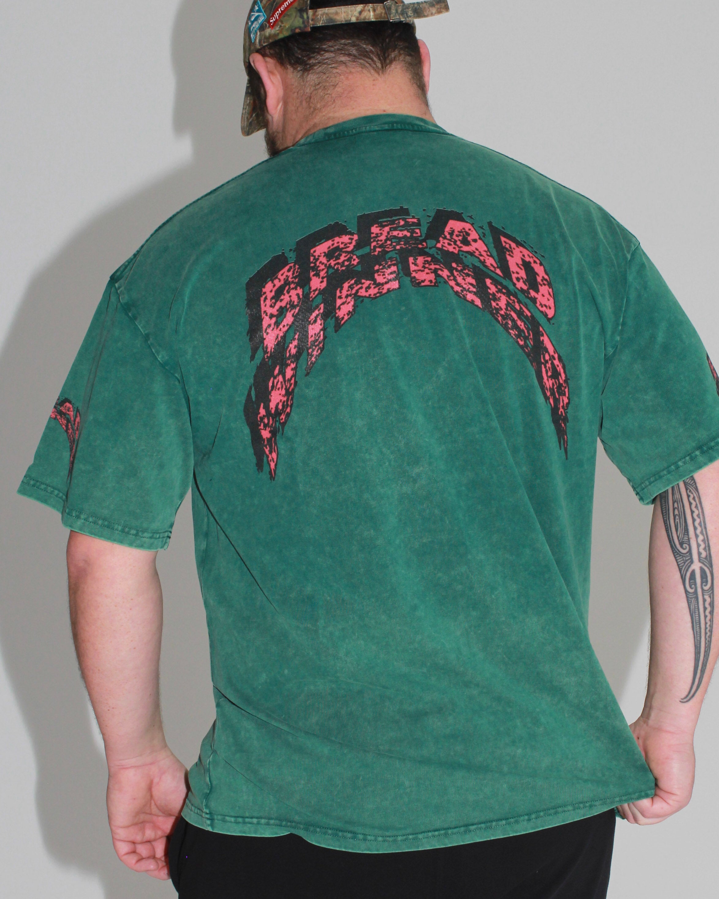 BREAD WINNER TEE RED