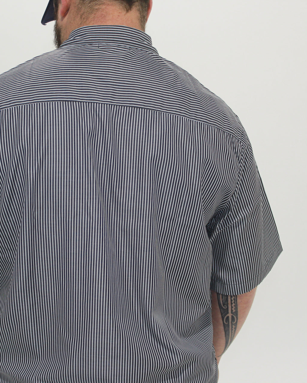 DAD STRIPED BUTTON