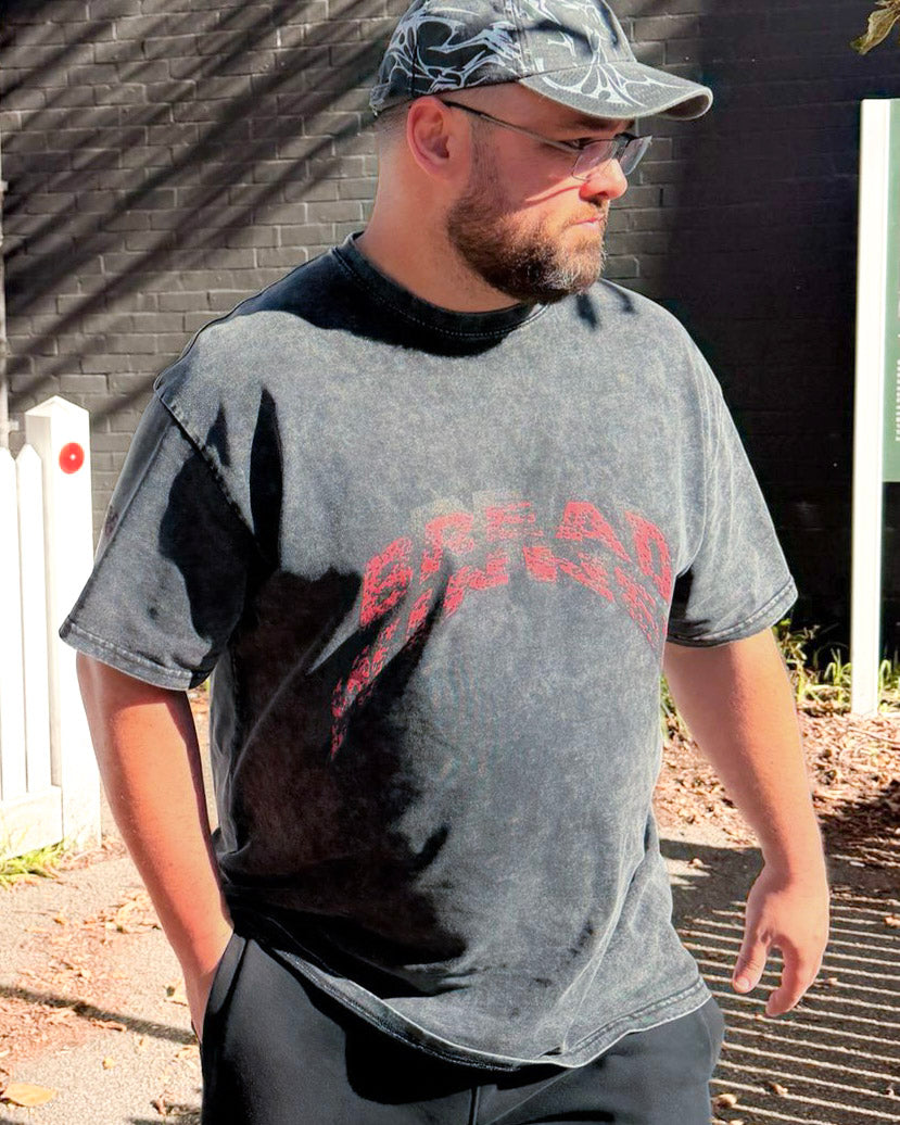 BREAD WINNER TEE RED