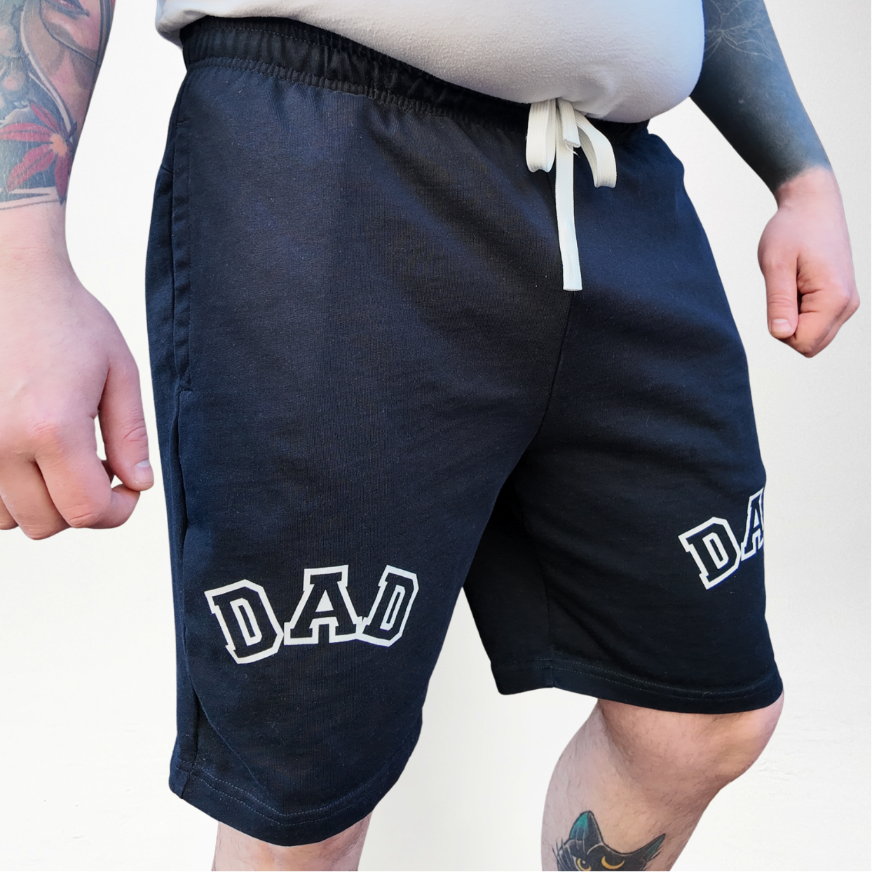 ESSENTIAL SHORTS
